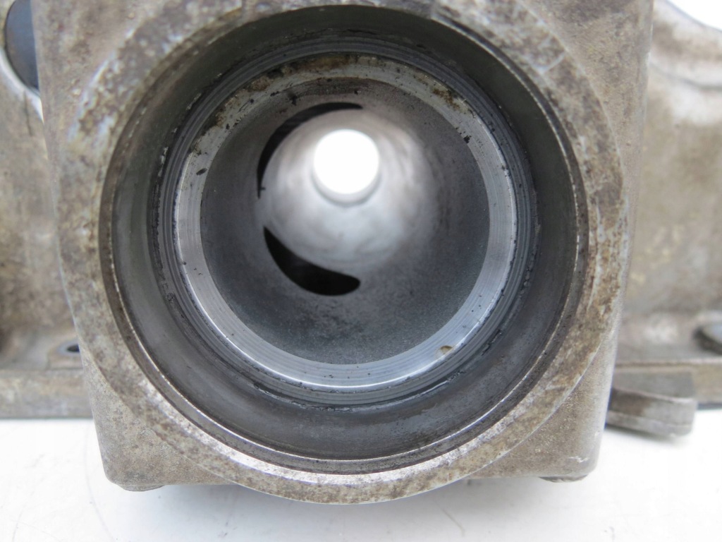 Поддон масляная mercedes w218 cls c218 amg a2780142502 4.7 v8 с Разборки