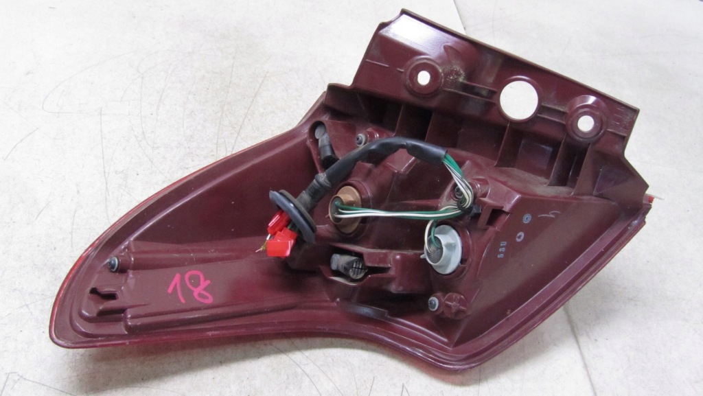 фото №5, Toyota rav-4 iv лампа правая задняя задняя 12-15 18