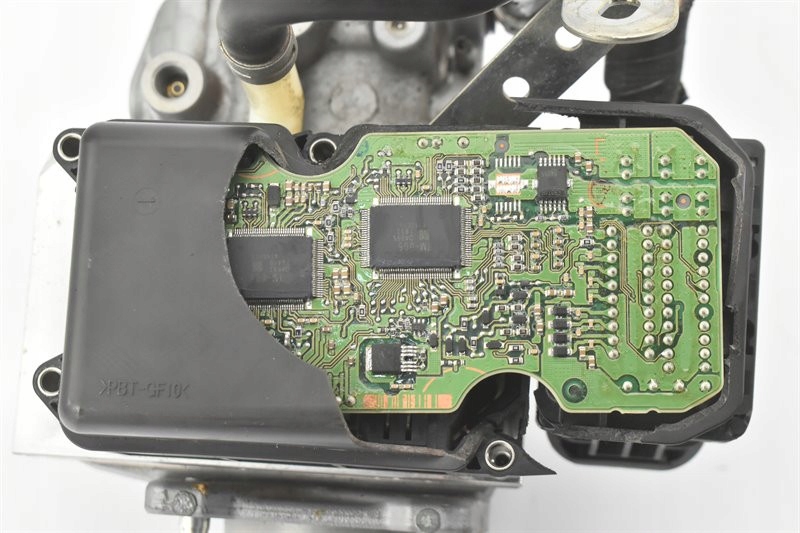 фото №13, Насос тормозная 47270-47040 47210-10280 toyota c-hr chr