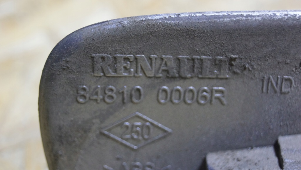 фото №12, Накладка крышки renault scenic iii 84810-0006r