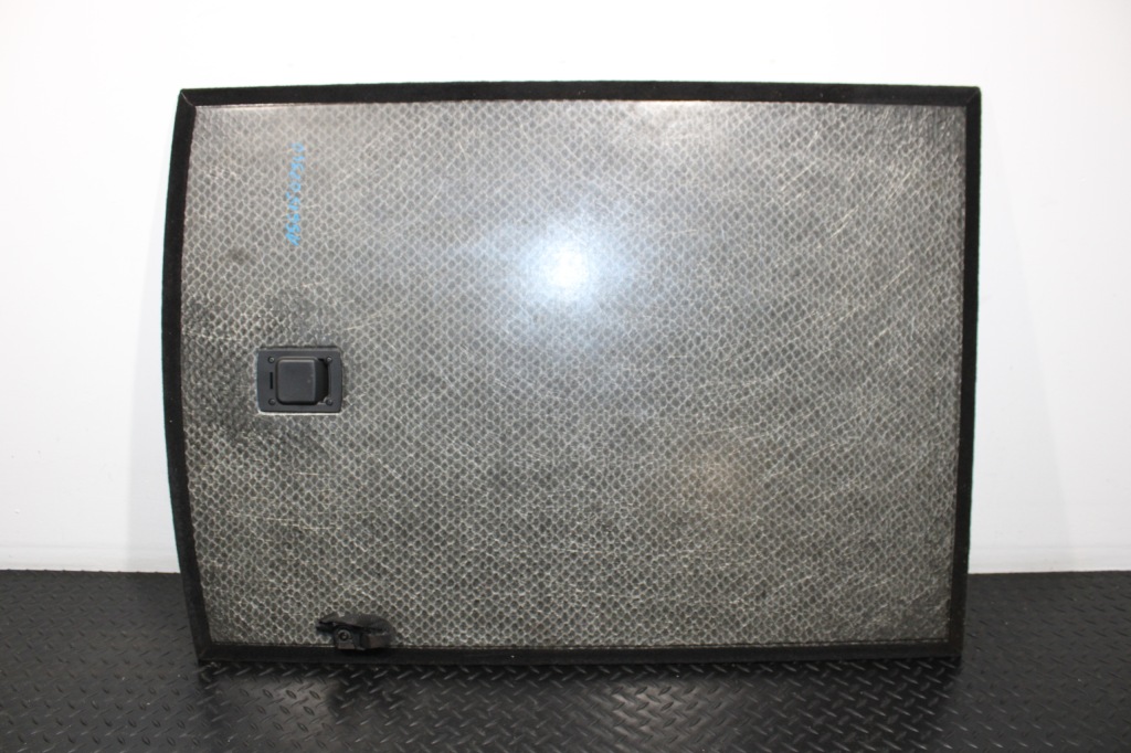 Підлога оббивка багажника alfa romeo stelvio q4 1561502940 Доставка