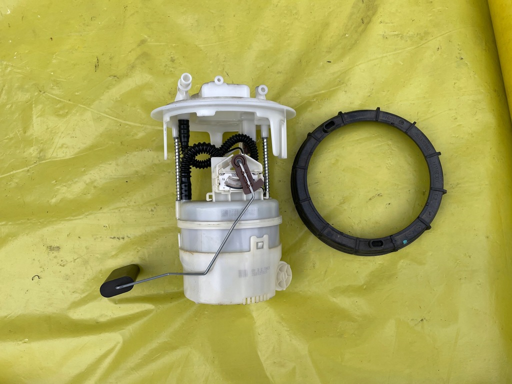 фото №1, Peugeot 208 ii насос поплавок топлива 2020r