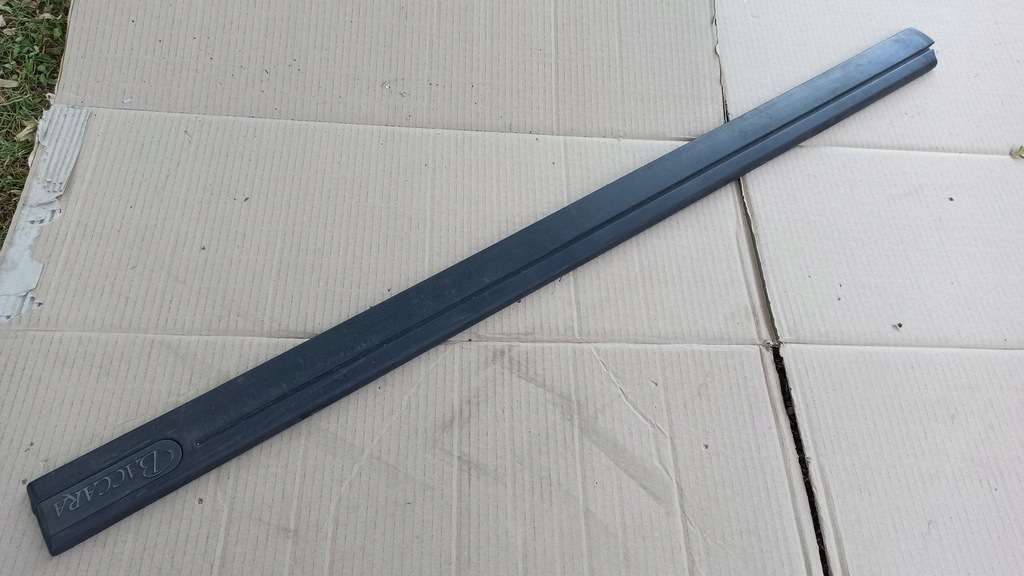 фото №1, Молдинг дверь правый перед renault safrane baccara