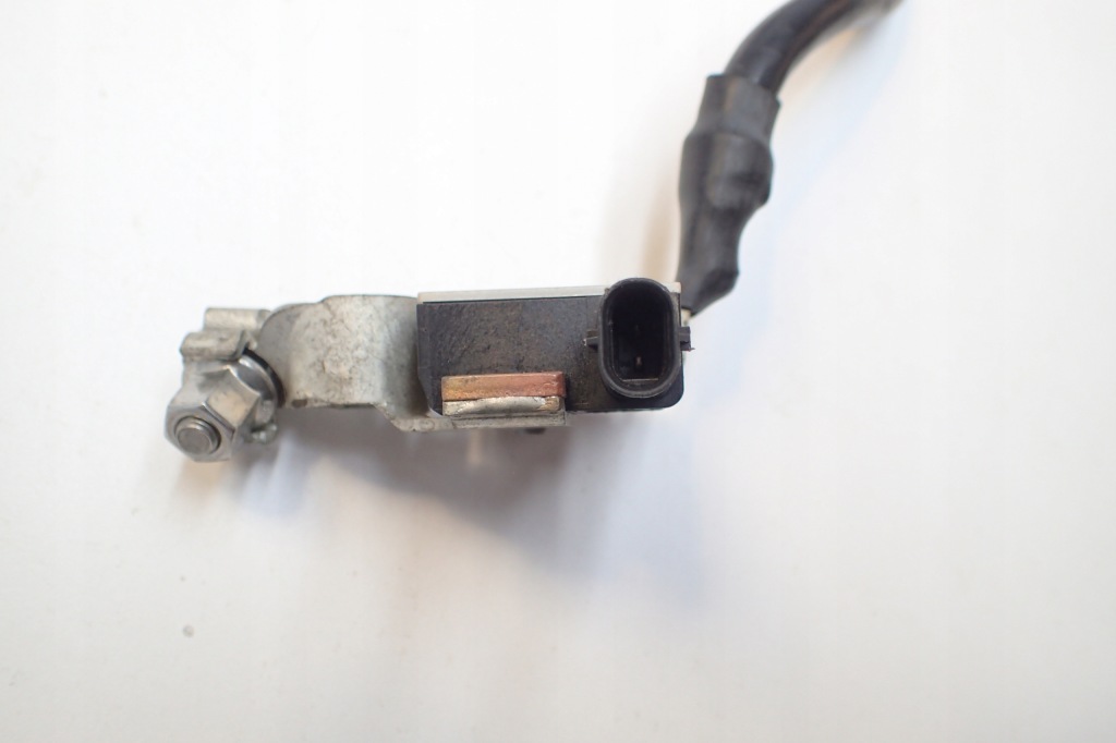 фото №3, Audi клемма минусовая 8s0915181