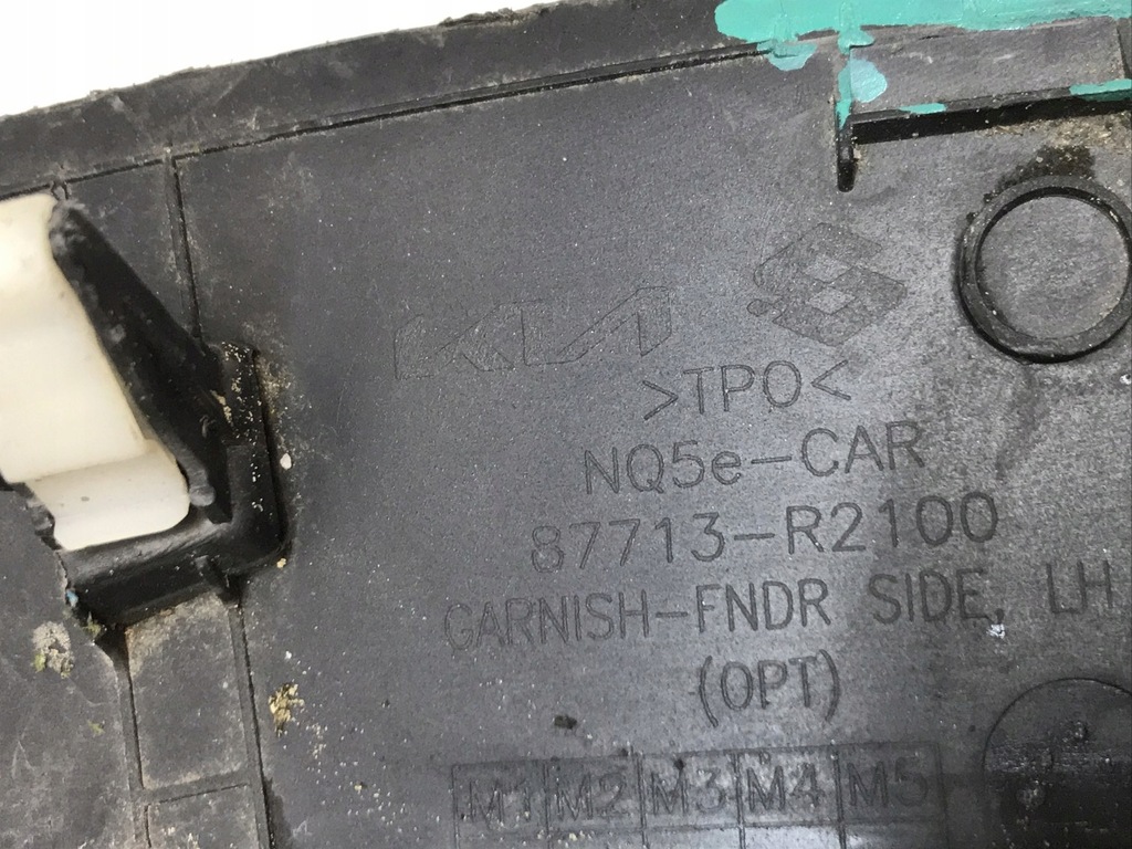 фото №14, Kia sportage v молдинг накладка крыла левый перед 87713-r2100