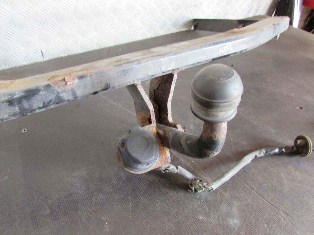 фото №11, Hak задня volkswagen golf vi 08-12r.