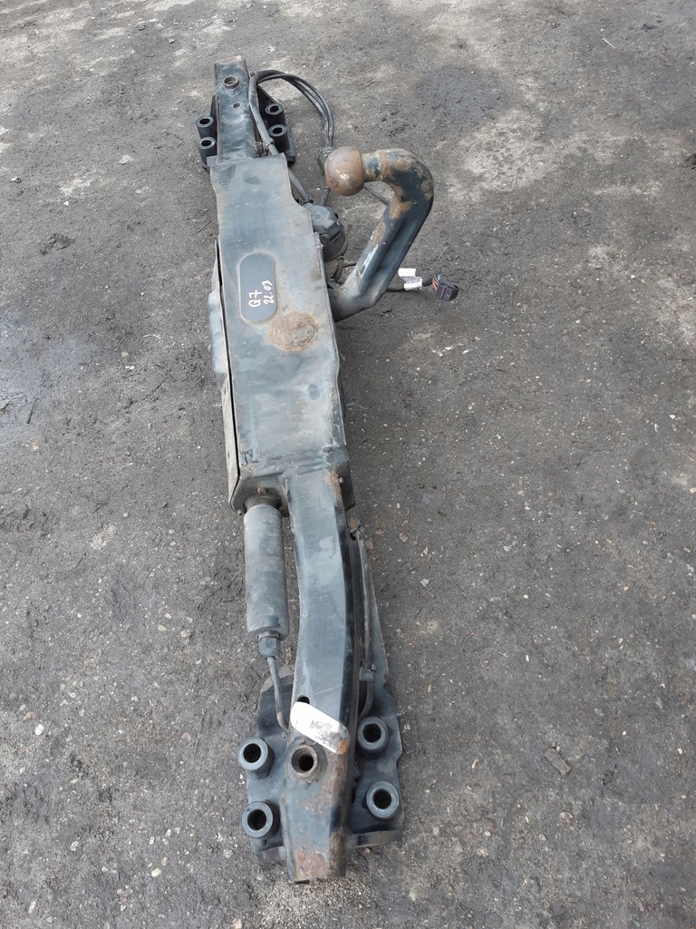 фото №12, Audi q7 4l hak буксировочный электрический складной 4l0803921e