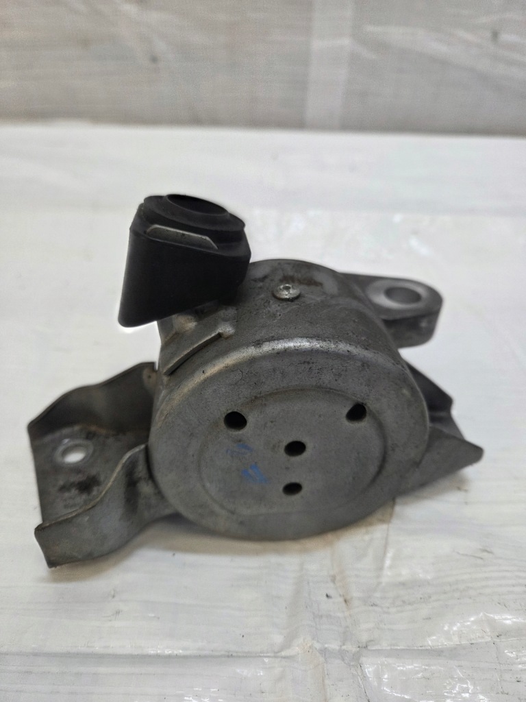 Купить Подушка двигателя opel adam 1.0 turbo 13130741