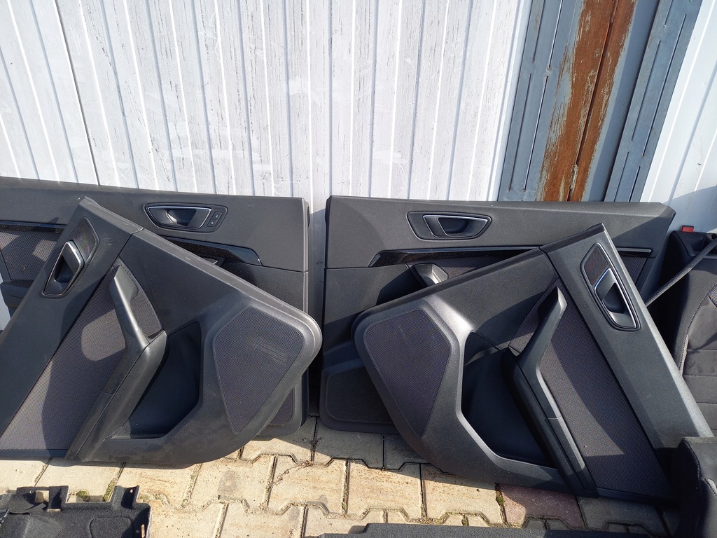 фото №8, Салон сиденья заднее сиденье обивка seat ateca alcantara