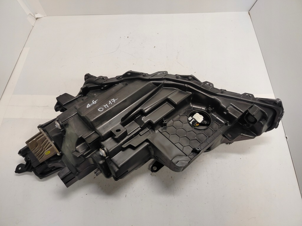 фото №3, Lexus rx v full led лампа правая