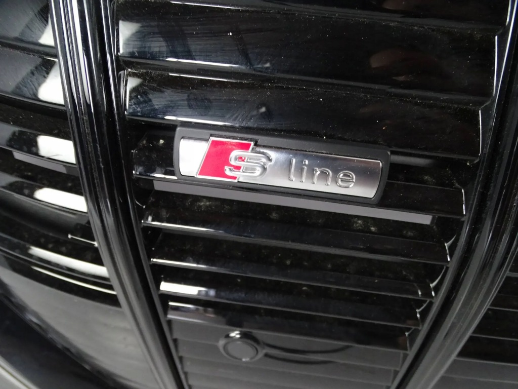 фото №8, Бампер перед передній audi e-tron 4ke s-line