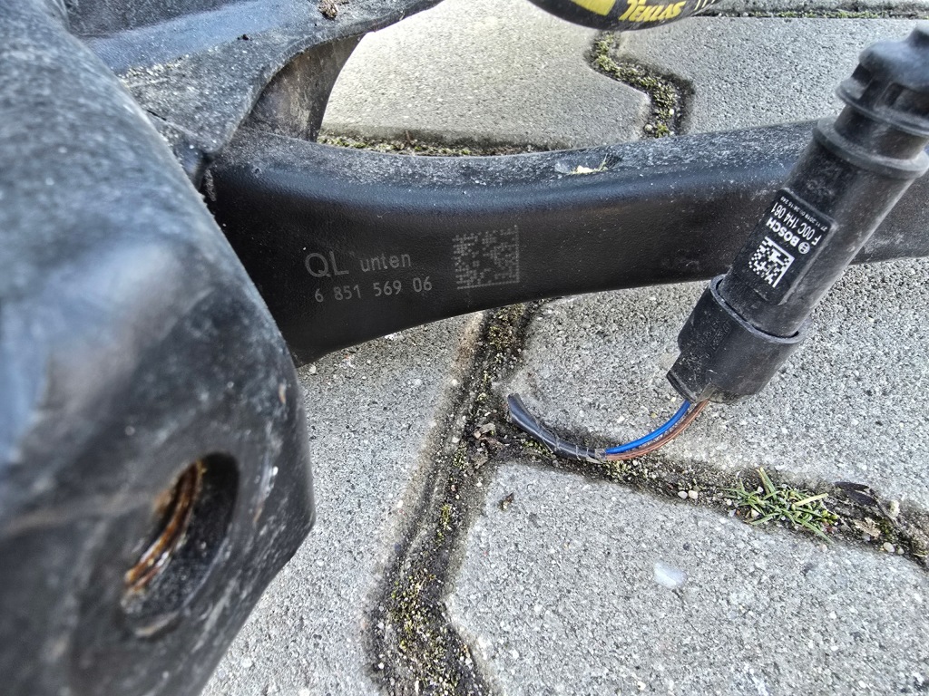 Купити Поворотний кулак важіль лівий задній x drive bmw f45 f48 f39 6884693 6851569 6898963