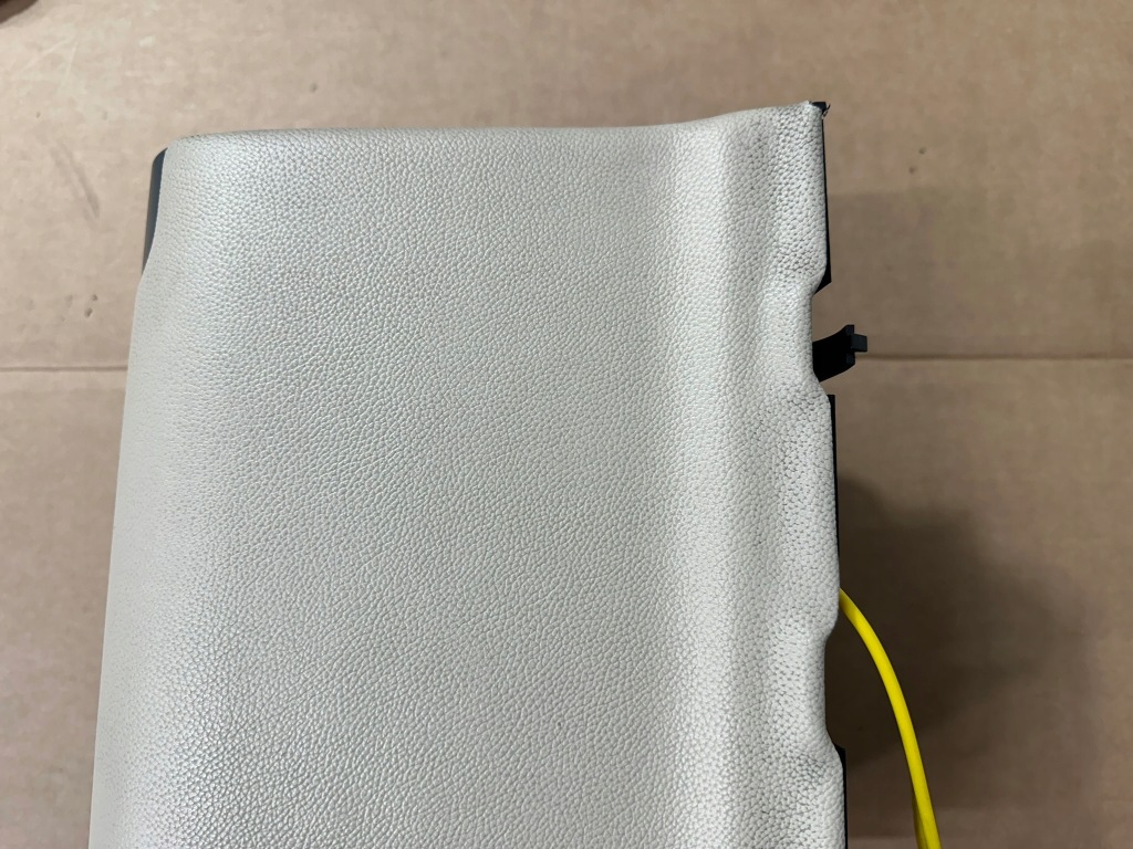 Бардачок лівий задня, задній, чейнджер mercedes sl r230, w230 za в Україні