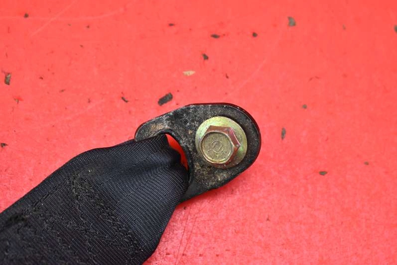 фото №9, Pas безпеки правий задня nsb089n03 nissan maxima a33 00-05