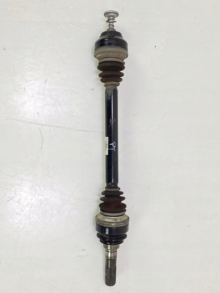 фото №1, Привідний вал права задня задня bmw m6 f06 f12 2284116