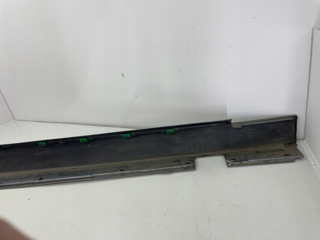 фото №9, Bmw оригинальный номер 51717033759 порог молдинг порог