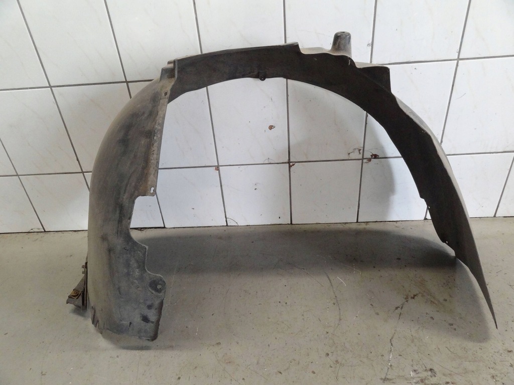 фото №1, Audi a4 s4 b6 8e 8h 2003 защита подкрылок правый перед передние