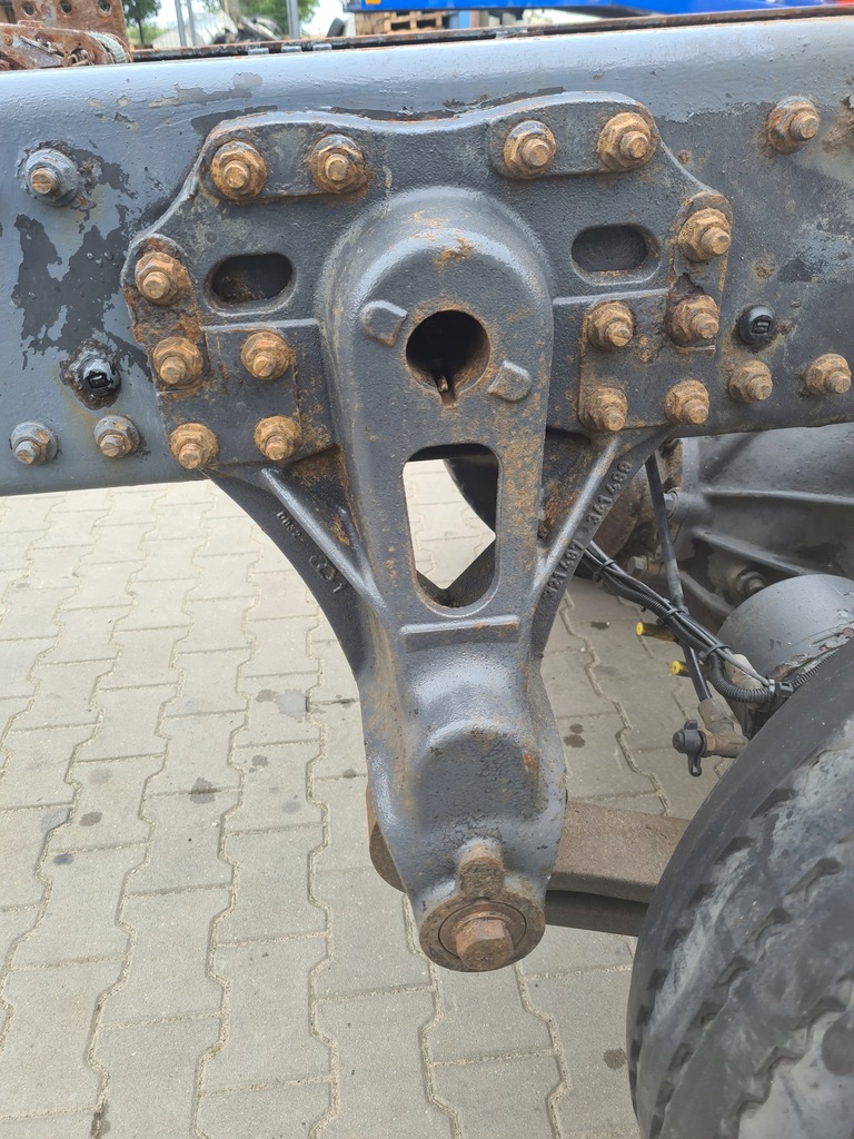 фото №1, Кронштейн кронштейн полурессора ушко renault premium dci midlum volvo fe fl