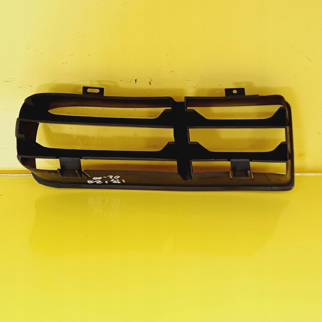 фото №8, Решітка бампера правий перед seat ibiza iii 1j0853666e nr145