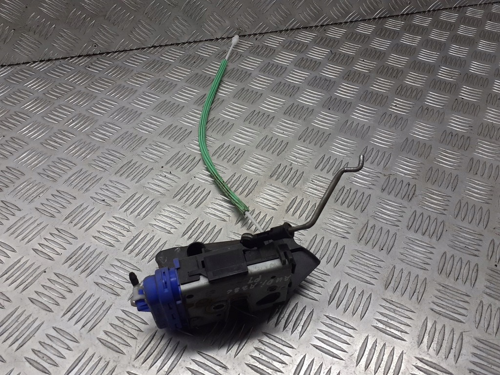 фото №1, Замок дверь правый задняя audi a3 8l 8d0839016a