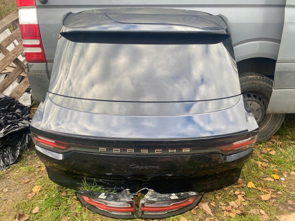 фото №1, Кришка багажника задня лампи porsche cayenne 9y coupe bez скло