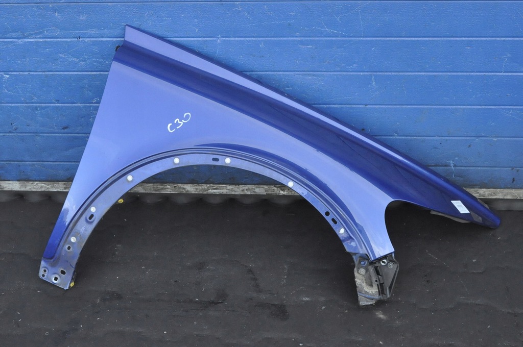 фото №1, Volvo c30 крила правий перед передній przed lift