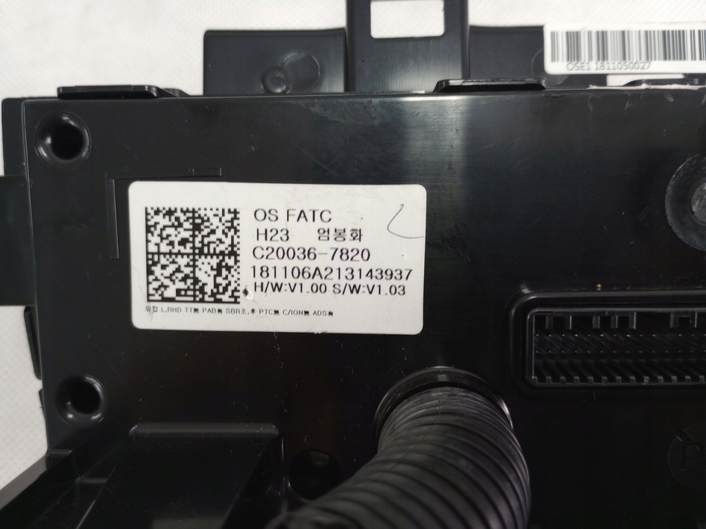 фото №13, Hyundai kona панель кондиціонера c20036-7820 europa