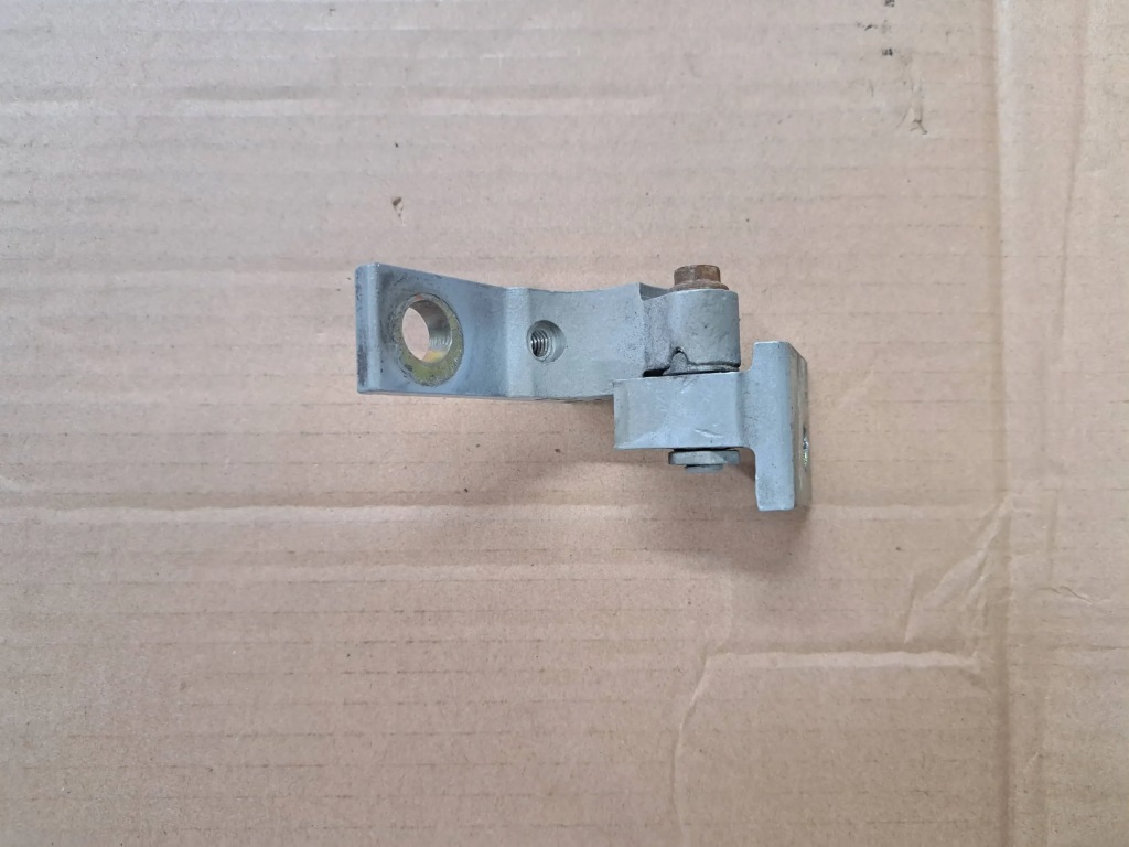 фото №3, Fiat stilo 3 дверні петля двері правих нижній