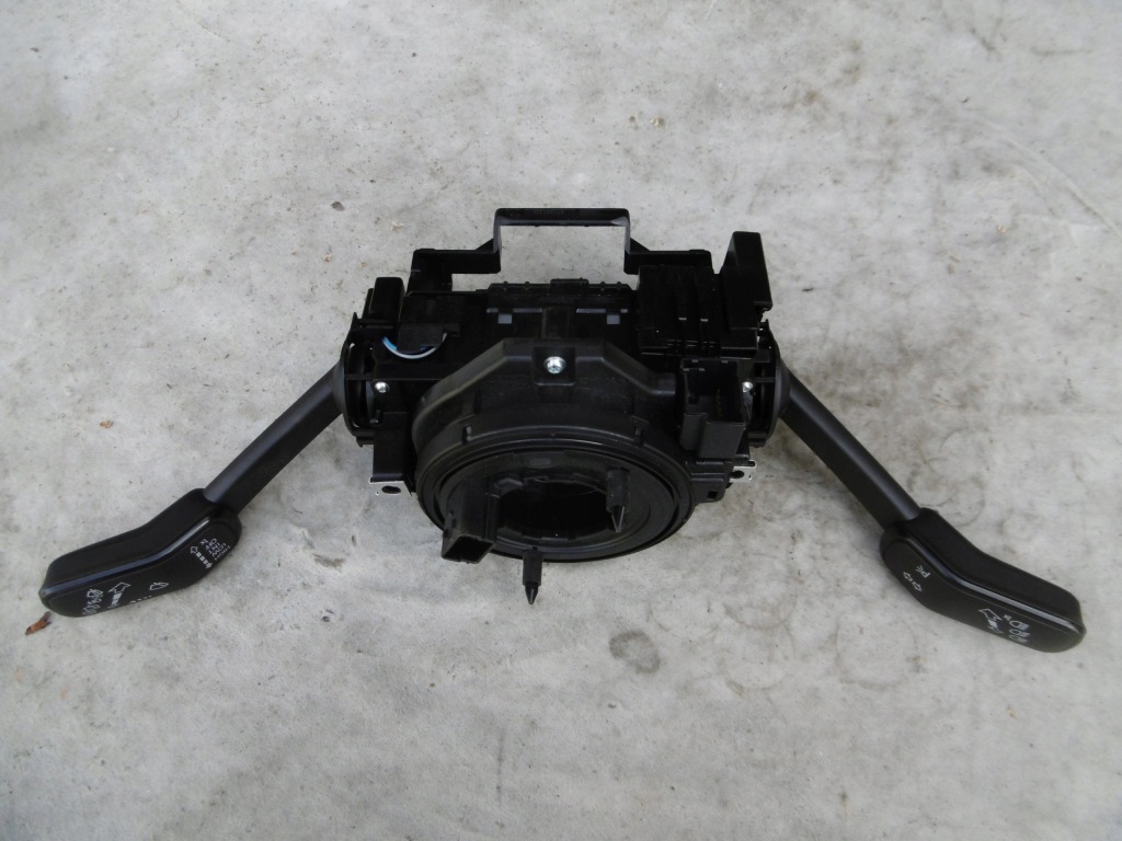 фото №8, Переключатель комбинированный 2q0953521 vw polo 2g vi