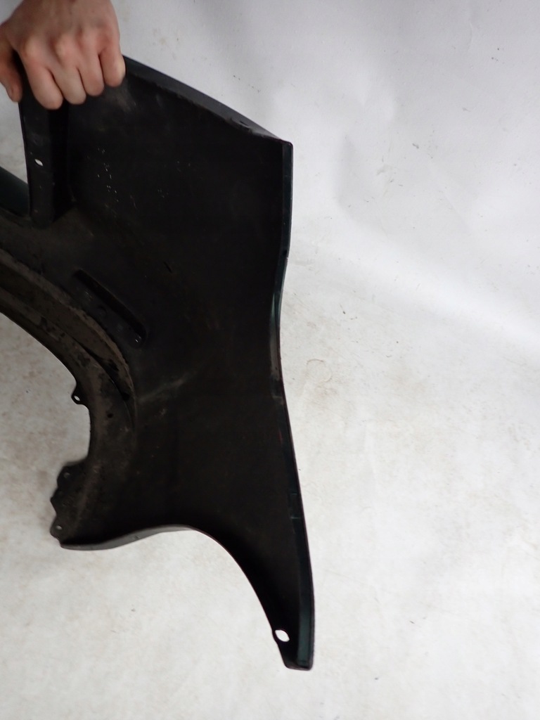 фото №9, Toyota corolla verso 01-04 бампер задняя задний 52159-13170