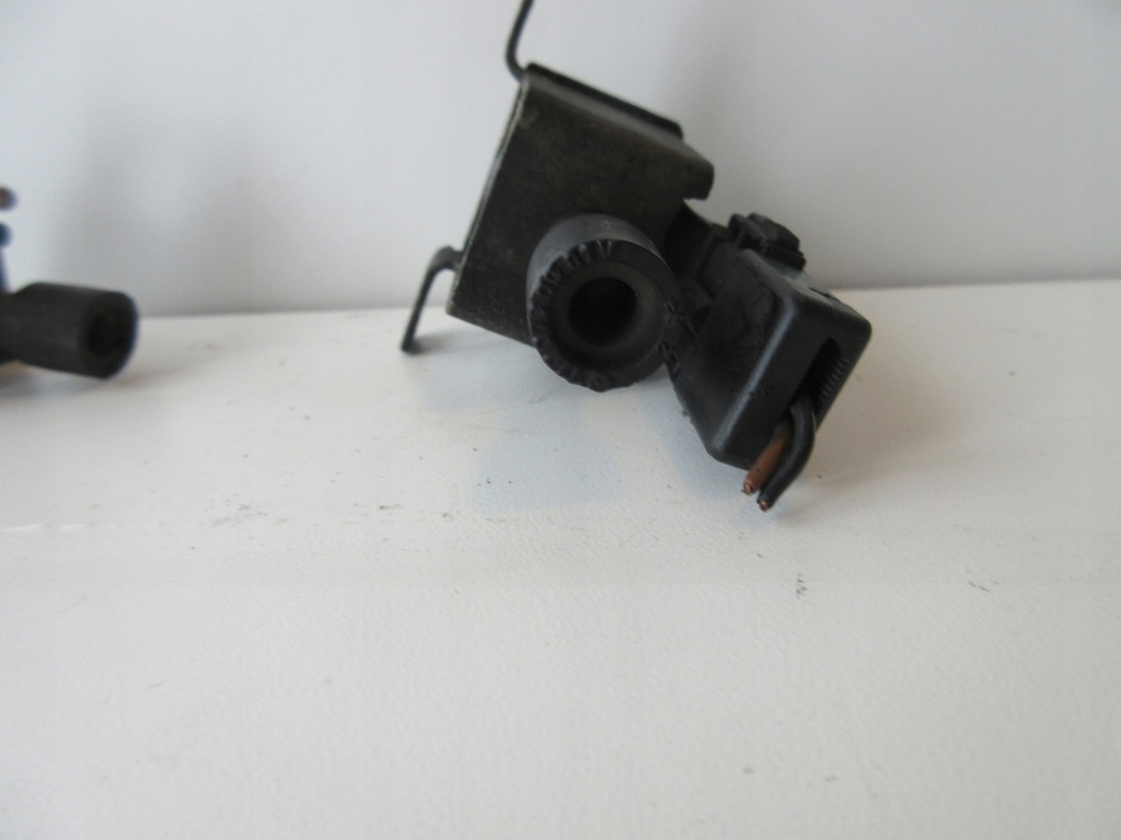 фото №5, Клапан вакуумa mercedes w126 w140 0015407097