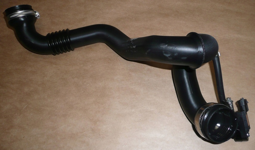 фото №4, Шланг воздуха renault espace iv 2.0 dci 8200907826 оригинал