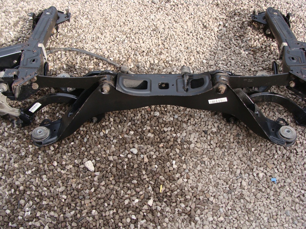 фото №10, Поворотный кулак рычаги подрамник задняя 159 brera 2wd !!!