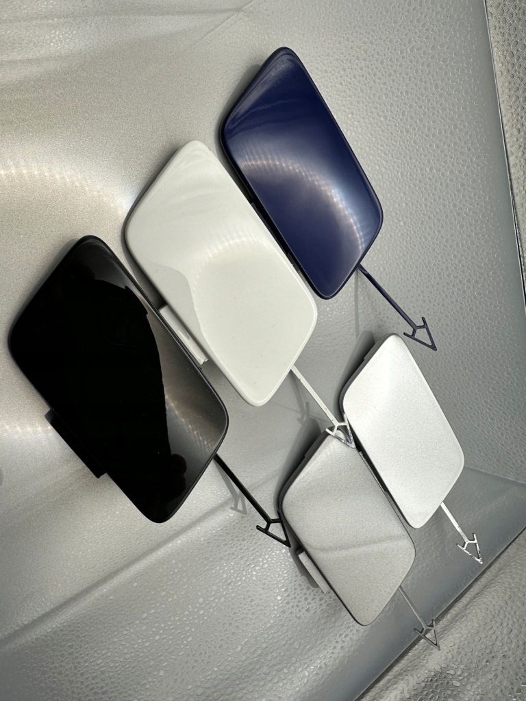 фото №10, Заглушка hak / hol перед a6 c6 s6 allroad face-lift daytona lz7s 4f0807441b