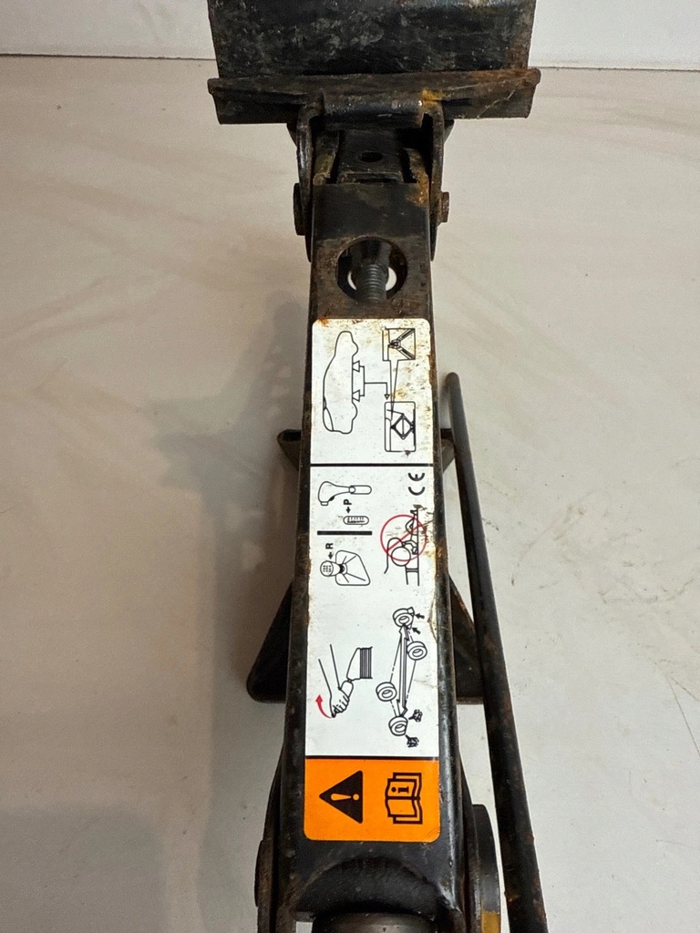 фото №11, Домкрат підйомник ford focus mk3