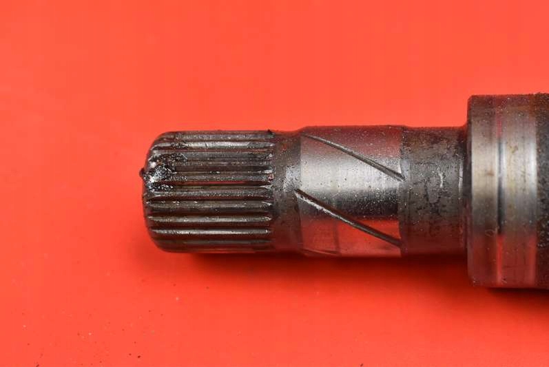 Приводной вал правая перед механическая коробка передач 31272548 volvo s60 2 2 2.0 d3 163 km 10-13 Недорого