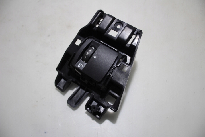 фото №1, Панель регулювання світла dacia logan iii