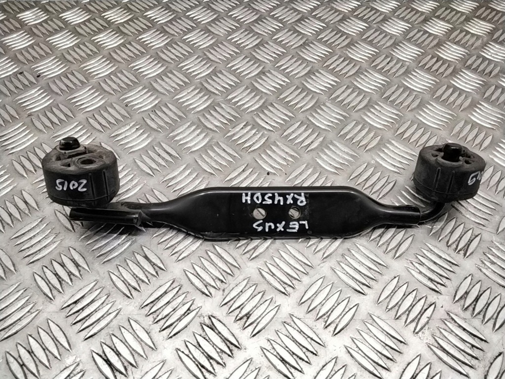 фото №1, Lexus rx 450h 2019 кронштейн / кронштейн глушителя