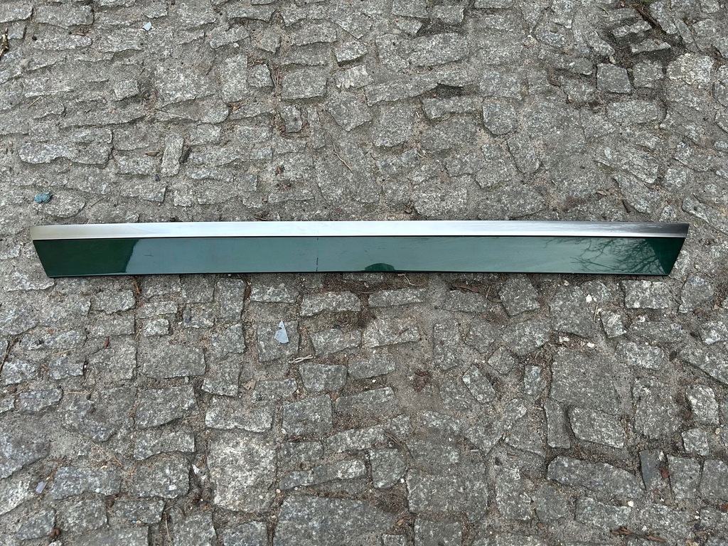 фото №1, Kia ev6 молдинг кришки накладка