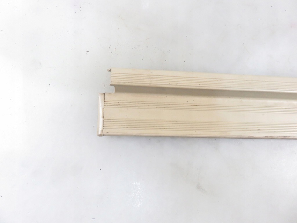 фото №7, Молдинг поріг внутрішня права mercedes w124