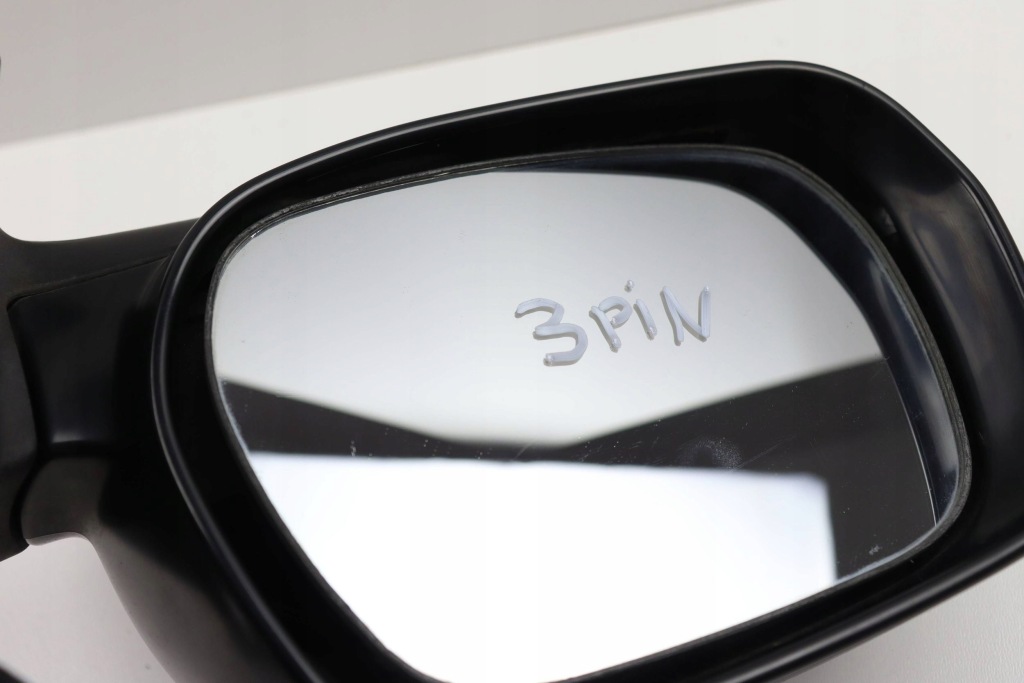 фото №13, Toyota avensis verso зеркало левая 3 pin europa e4022153 e4012153