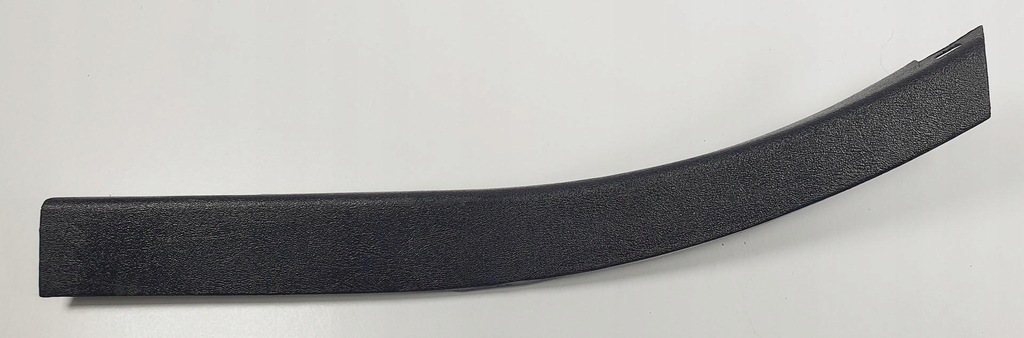 фото №1, Пластик захист багажника права mercedes w124 kombi