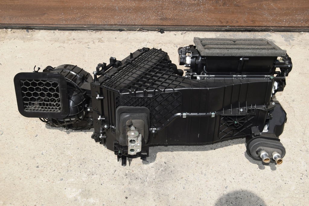 фото №5, Vw t6 multivan po 2016 roku climatronic отопитель na перед 7e5820005ad