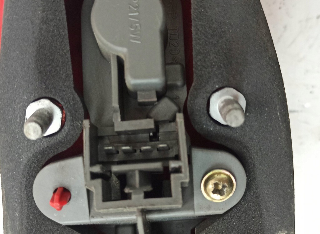 фото №4, Лампа левая задняя alfa romeo 147