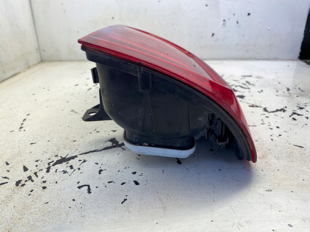 фото №8, Vw caddy iv лампа правий задня 2k1945096f