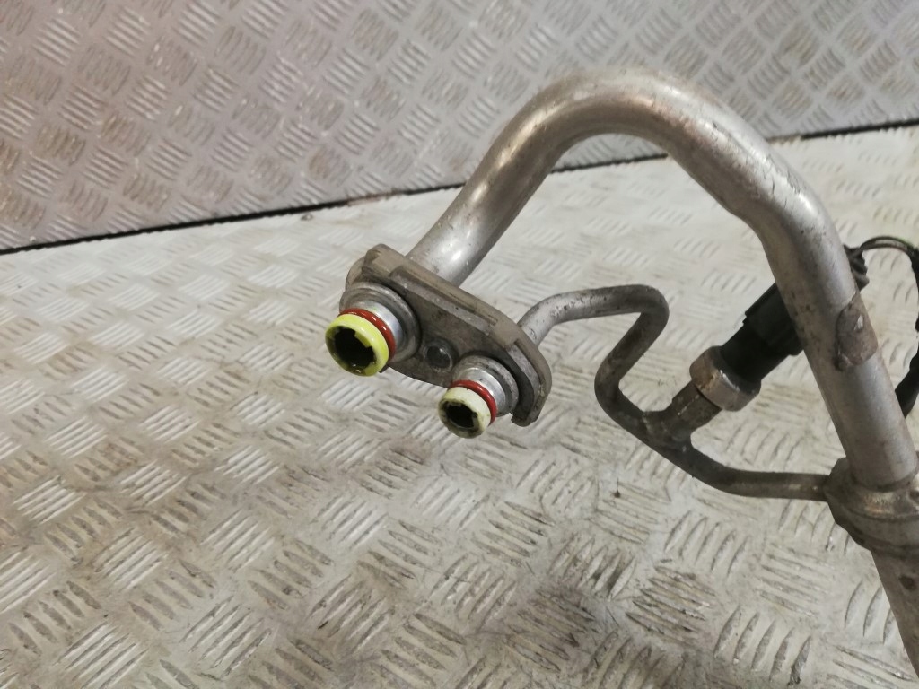 фото №7, Ford c-max mk2 2.0 tdci шланг кондиціонера