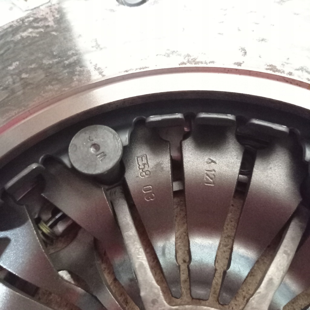 фото №8, Сцепление диск прижим od коробки 5 biegowej luk mondeo mk3 2.0 tddi