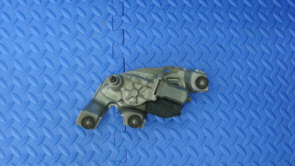 фото №1, Моторчик дворники задняя toyota auris 8513002050