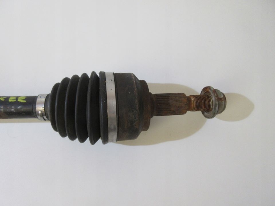 Привідний вал ліва jeep grand cherokee 3.0 d 06 рік Доставка