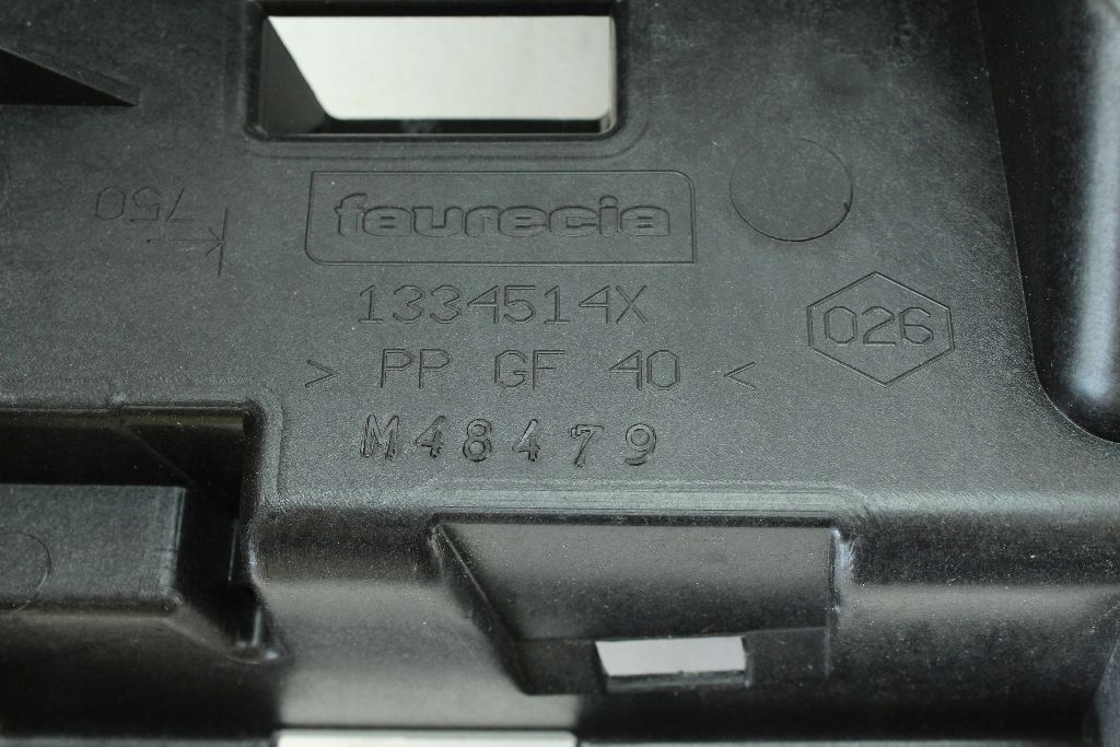 фото №11, Решітка радіатора підсилювач верхній pas renault kangoo ze електрик 620365283r